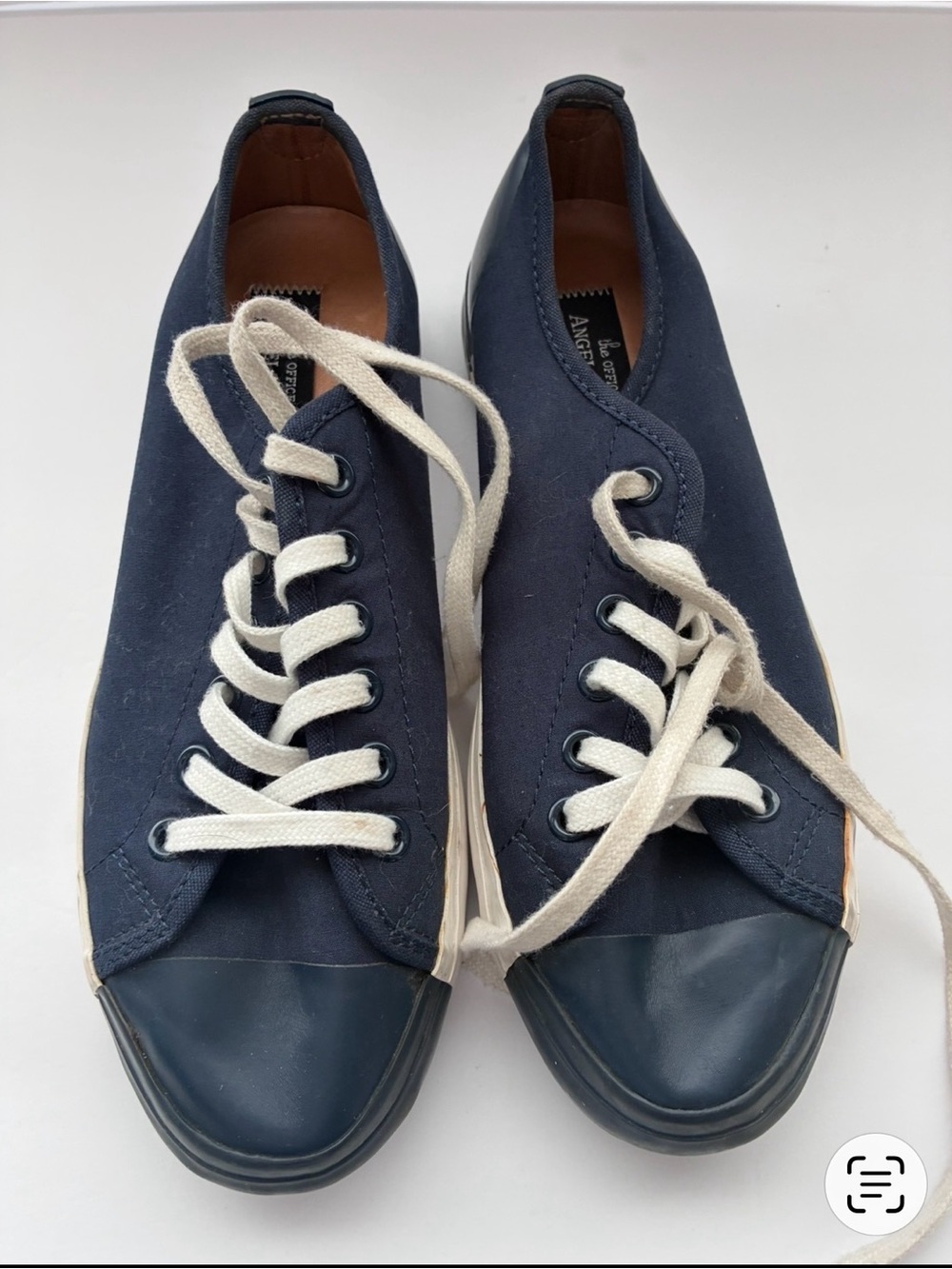 Office of Angela Scott Navy Canvas Low-Top Sneakers Sz 7